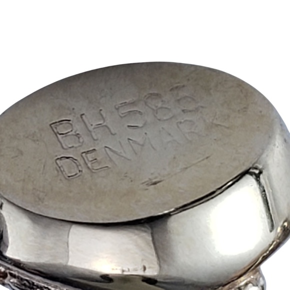 14 Karat Yellow Gold Denmark Little Mermaid Charm Link Bracelet #20922 - Picture 10 of 10